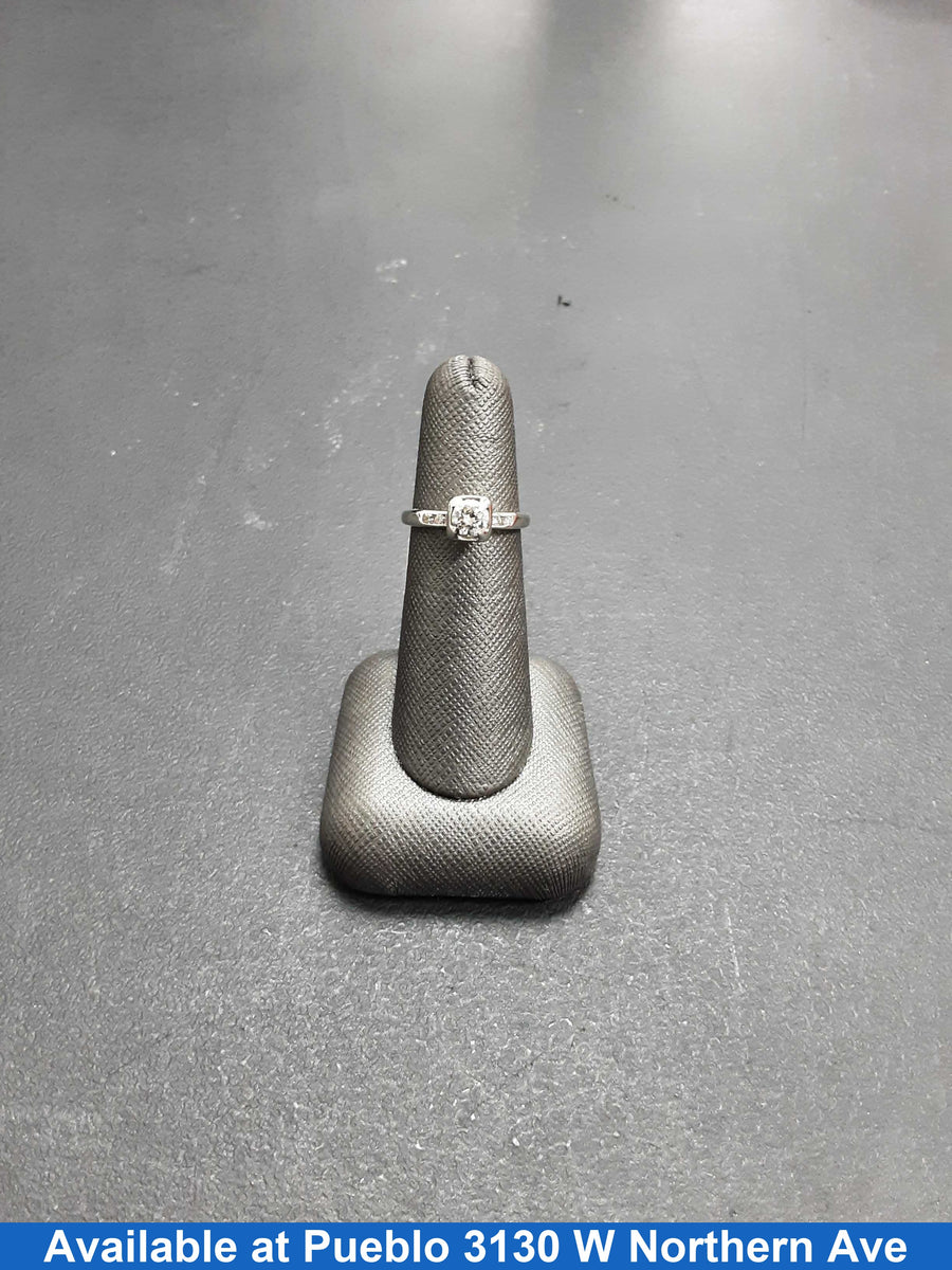 Women's Ring - White Gold 14k (.585) 2.2 grams Size 5.5
