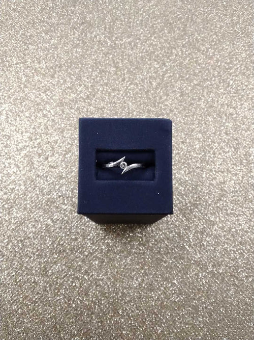 Women's Ring - White Gold 14k (.585) 1.9 grams Size
