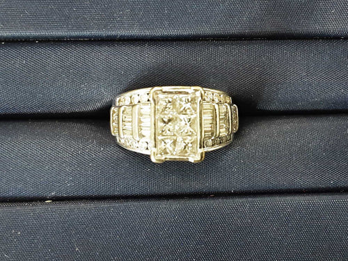 Ring - Wedding Set - White Gold 14k (.585) 7.8 grams Size 7.5