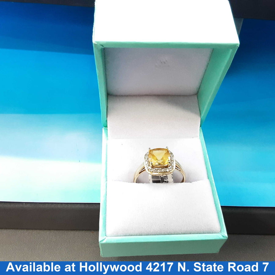 Women's Ring - Yellow Gold 14k (.585) 2.8 grams Size 6.5