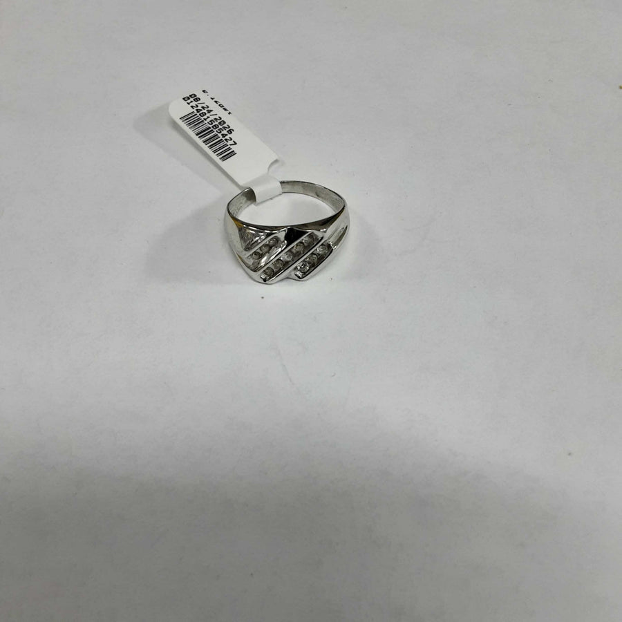 Men's Ring - White Gold 10k (.417) 3 grams Size 7