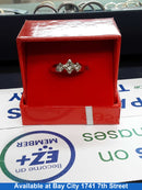 Women's Ring - Yellow Gold 10k (.417) 3.8 grams Size 8