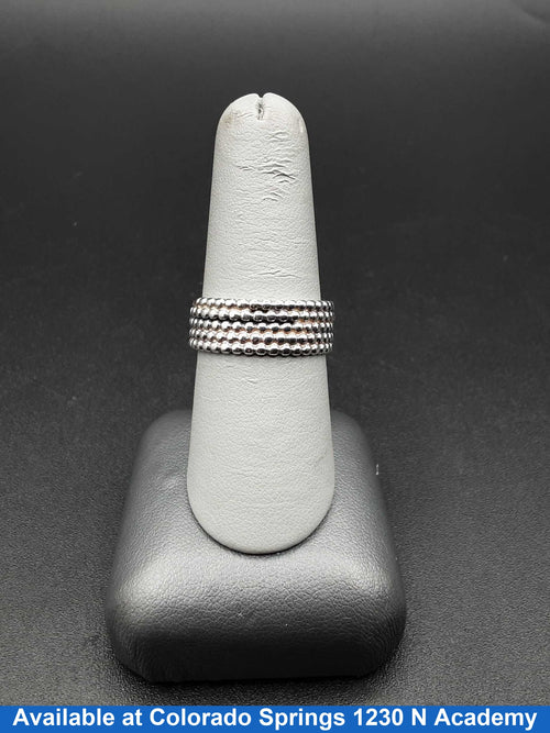Ring - Wedding Band - Silver 4.6 grams Size 8