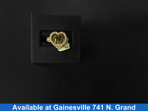 Women's Ring - Yellow Gold 10k (.417) 2.5 grams Size 7.5