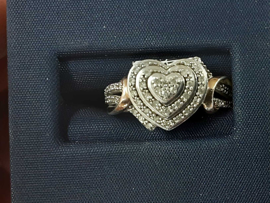 Women's Ring - Silver 4.1 grams Size 5.5