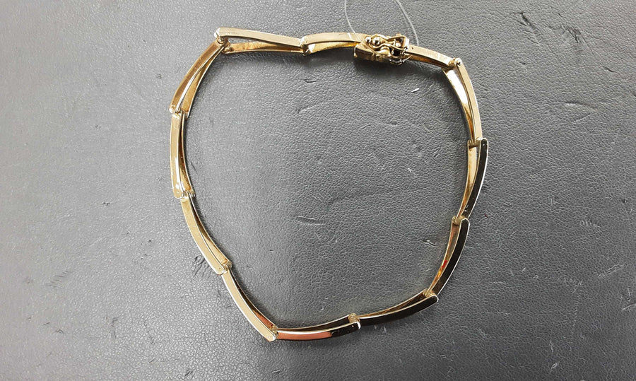 Cable Bracelet - Yellow Gold 18k (.750) 12 grams 8 inch