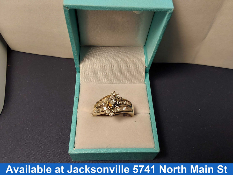 Ring - Wedding Set - Yellow Gold 14k (.585) 6.9 grams Size 9