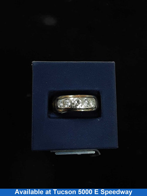 Men's Ring - Yellow Gold 14k (.585) 7.8 grams Size 7