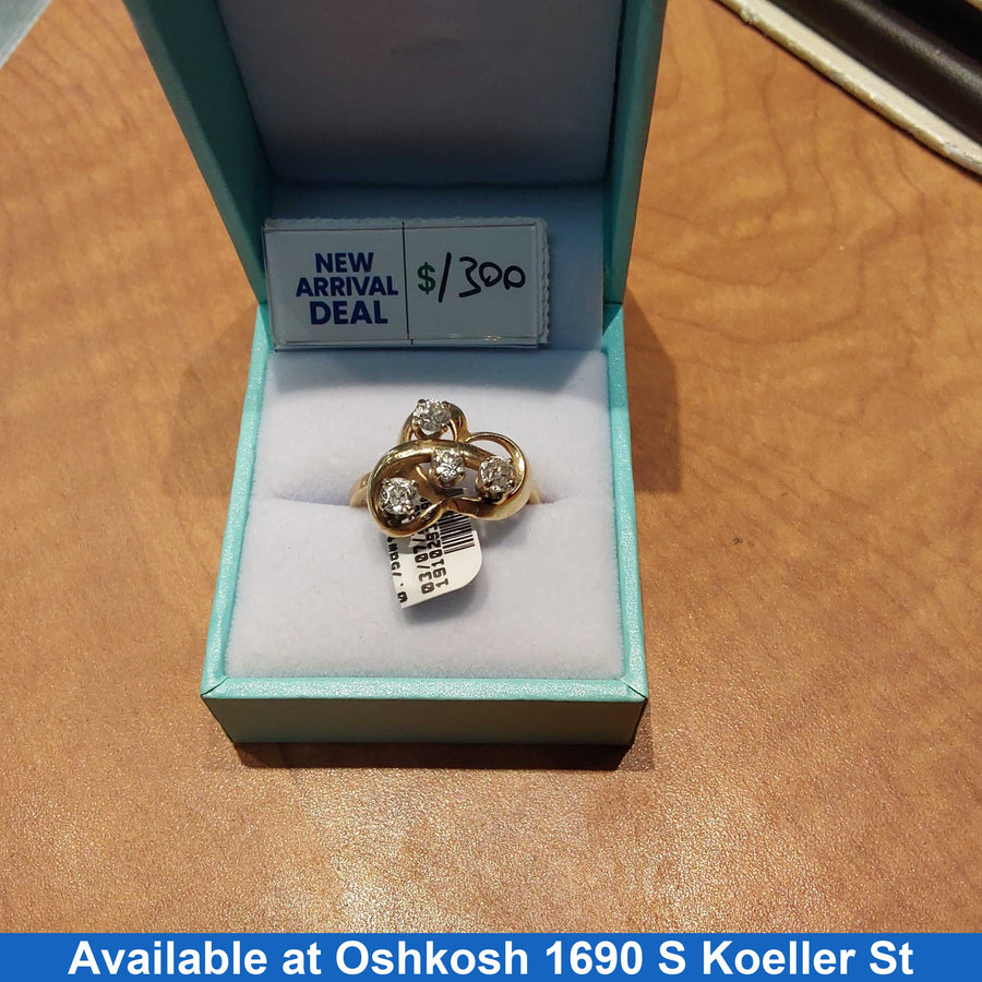 Women's Ring - Yellow Gold 14k (.585) 5 grams Size 9