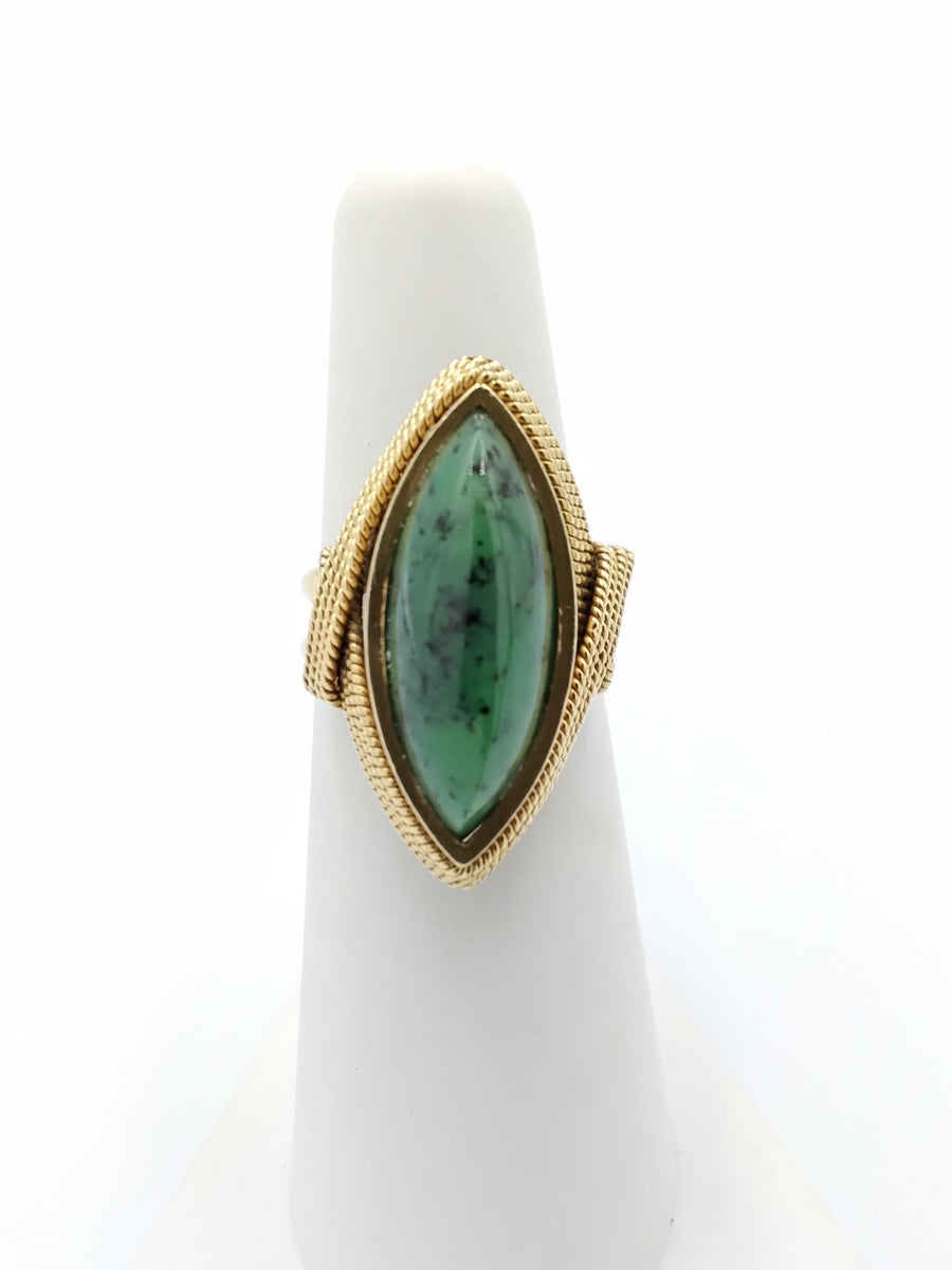 Women's Ring - Solitaire - Yellow Gold 18k (.750) 7.7 grams Size 5.5
