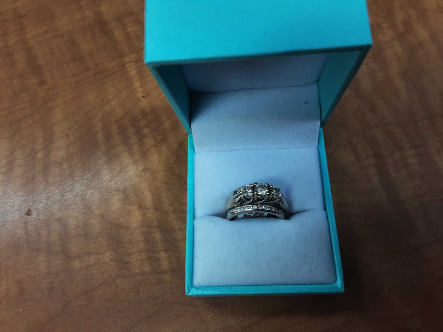 Ring - Wedding Set - White Gold 10k (.417) 6.8 grams Size 5