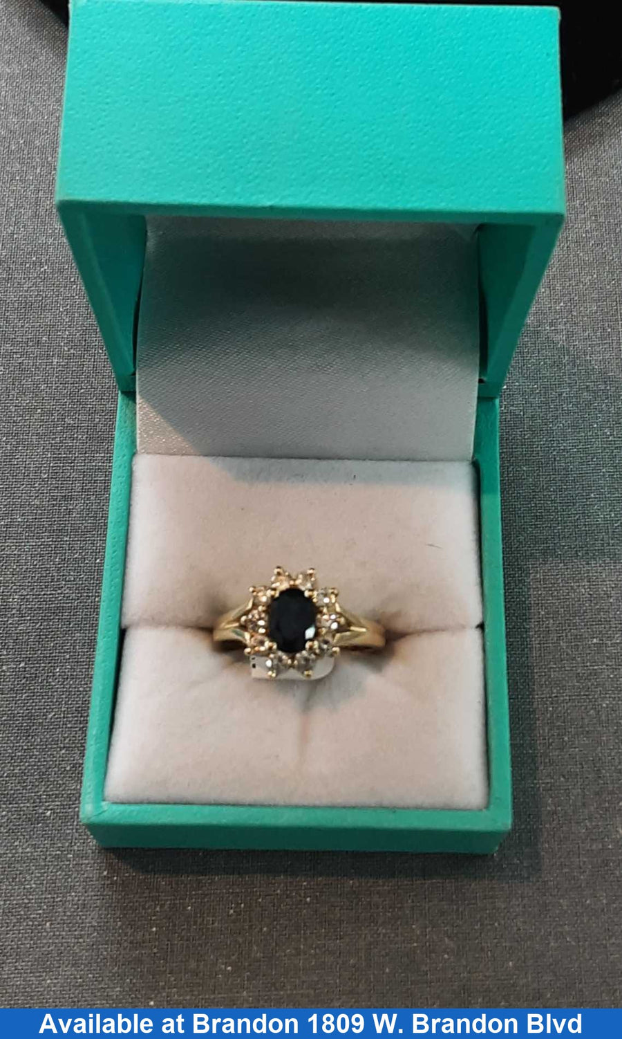 Women's Ring - Yellow Gold 14k (.585) 4.8 grams Size 6.5