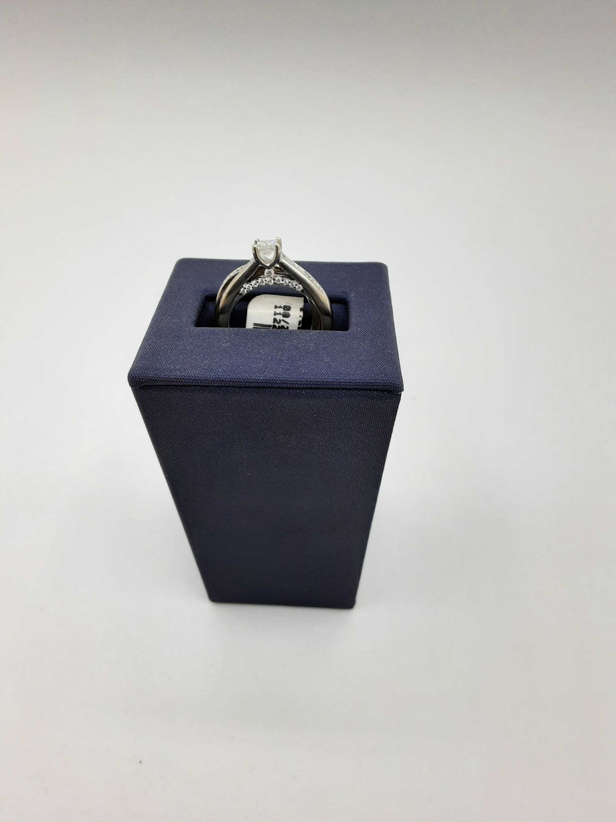 Ring - Engagement Set - White Gold 14k (.585) 6.2 grams Size 5