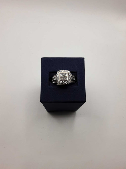 Women's Ring - White Gold 14k (.585) 8 Grams Size 8