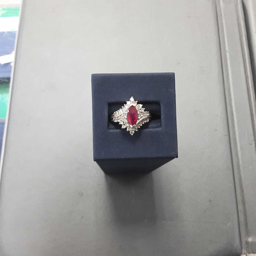 Women's Ring - Silver 3.6 grams Size 7