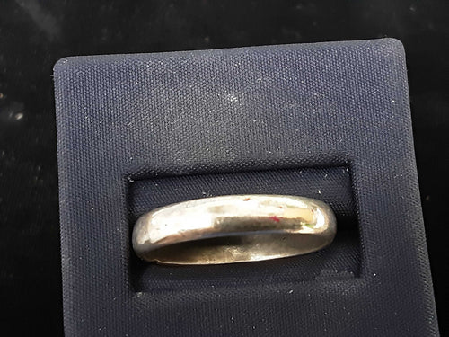 Ring - Wedding Band - Silver 2.9 grams Size 11