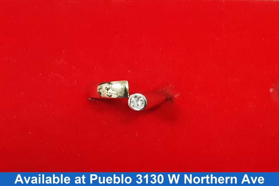 Women's Ring - Yellow Gold 14k (.585) 2.2 grams Size 7.5