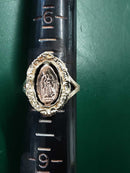 Women's Ring - Yellow Gold 10k (.417) 3.1 grams Size 8