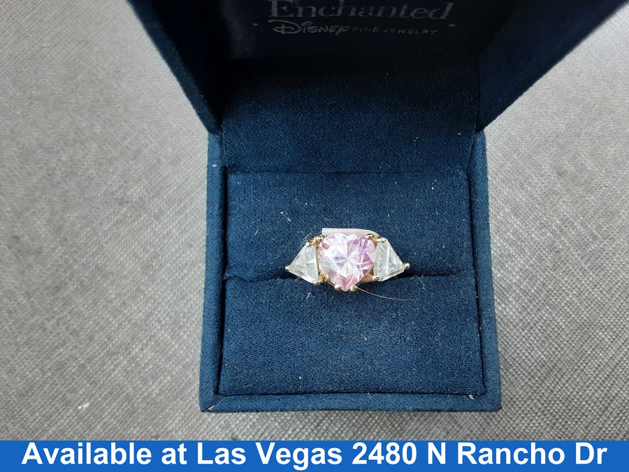 Women's Ring - Yellow Gold 10k (.417) 3.7 grams Size 6