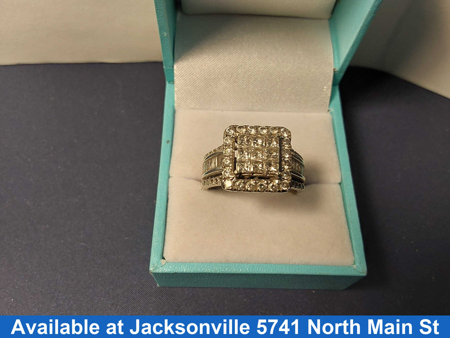 Women's Ring - White Gold 10k (.417) 6.9 grams Size 10