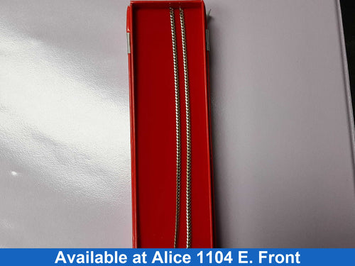 Chain - Yellow Gold 10k (.417) 17.7 grams 24 inch