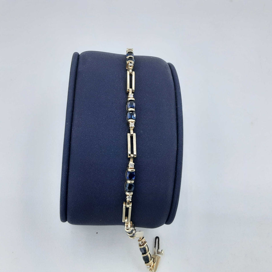 Bracelet - Yellow Gold 14k (.585) 10.3 grams 7 inch