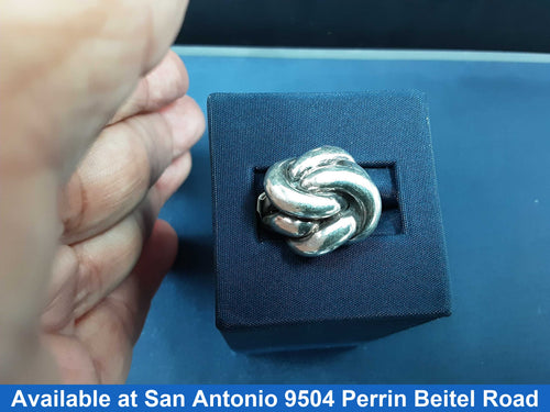 Women's Ring - Silver 5.3 grams Size 5.5