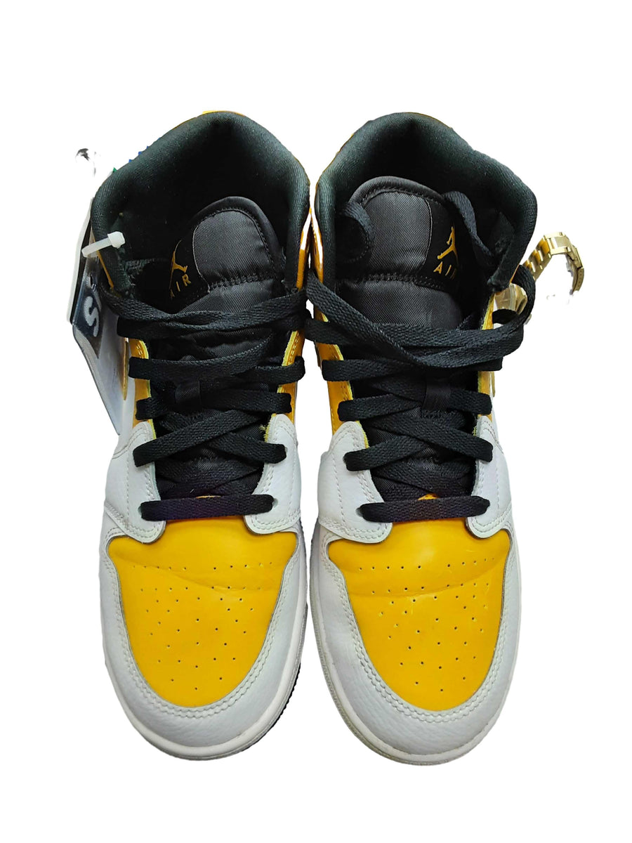 Jordan 554725-170 Yellow