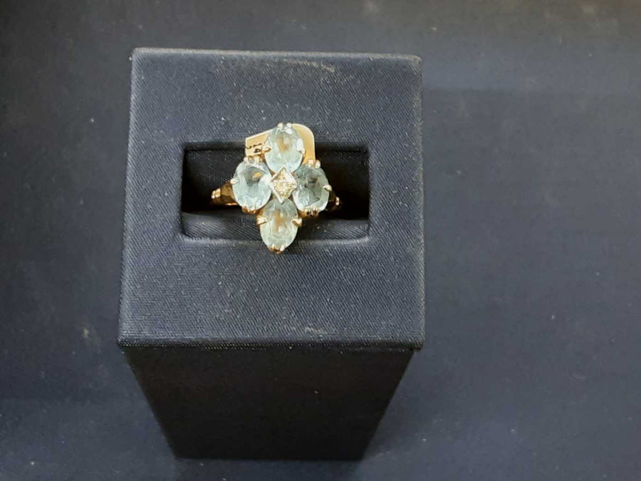 Women's Ring - Yellow Gold 14k (.585) 4.4 grams Size 7.5