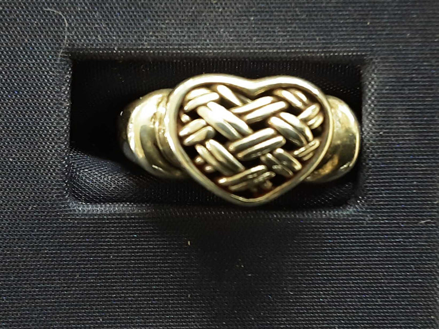 Women's Ring - Silver 11.7 grams Size 20