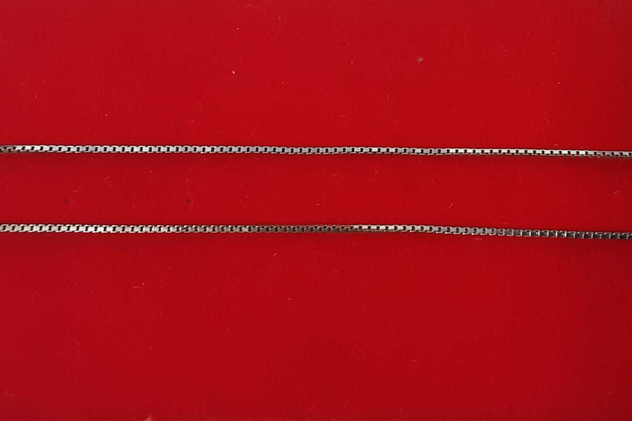 Box Chain - White Gold 14k (.585) 3.1 grams 22 inch