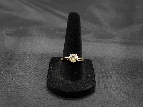 Women's Ring - Solitaire - Yellow Gold 14k (.585) 1.9 grams Size 8.5