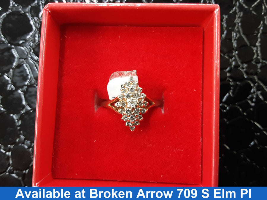 Women's Ring - Yellow Gold 14k (.585) 3.3 grams Size 20