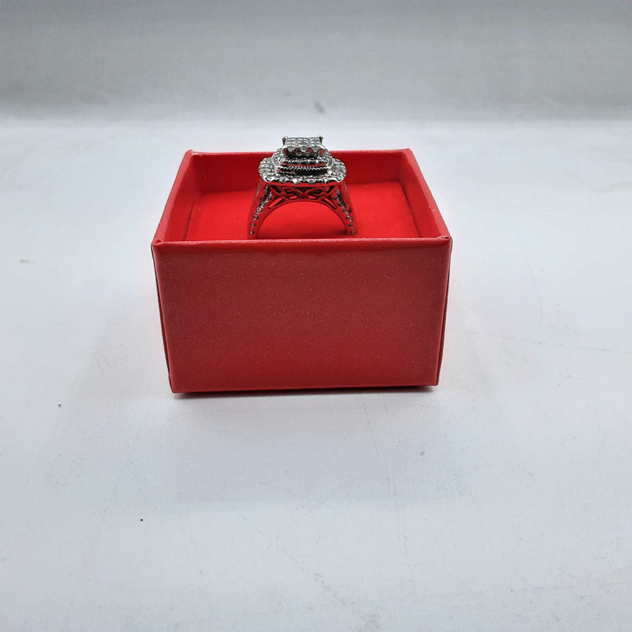 Women's Ring - White Gold 14k (.585) 5.2 grams Size 20