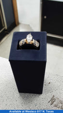 Women's Ring - Solitaire - Yellow Gold 10k (.417) 6.3 grams Size 9