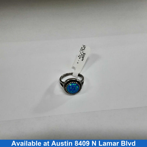 Women's Ring - Silver 4.1 grams Size 9