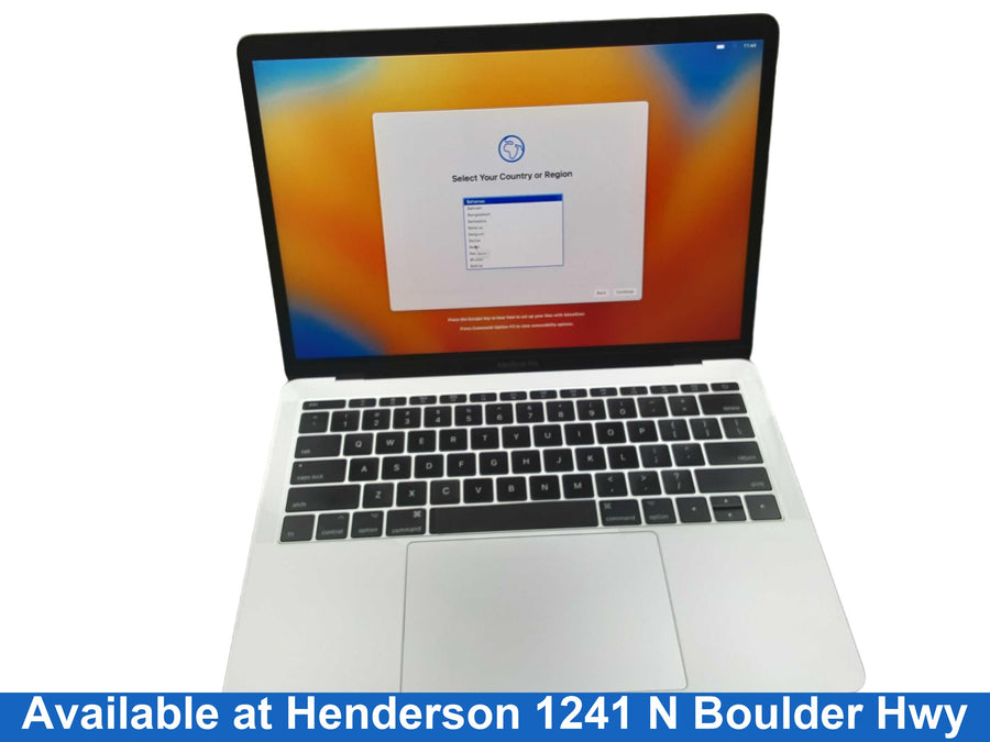 Apple A1708 Intel Core I5 - 7th Generation 8 Gb 256 Gb Gray Laptop