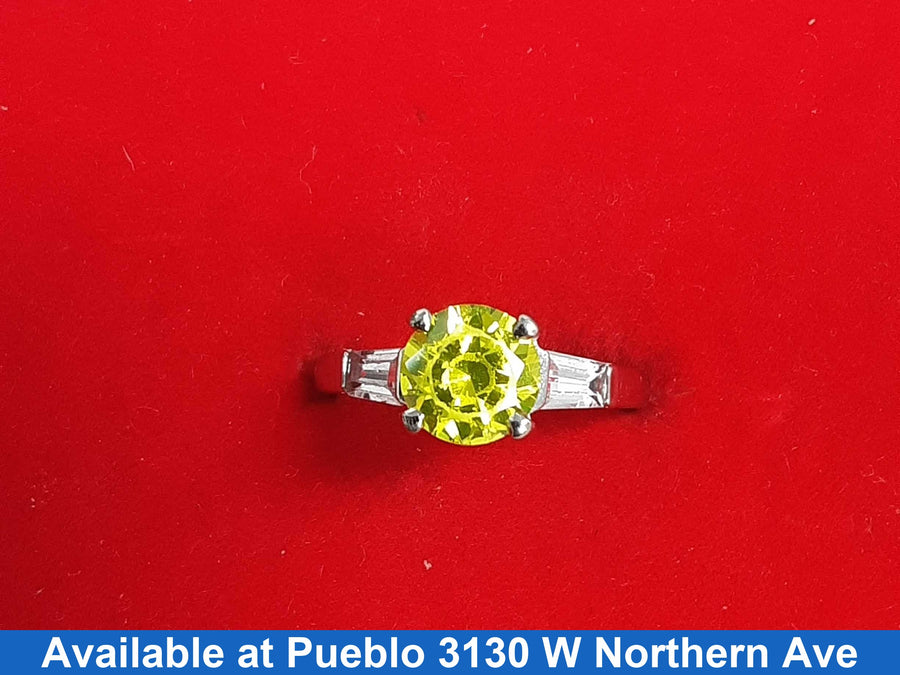 Women's Ring - White Gold 14k (.585) 3.1 grams Size 5.5