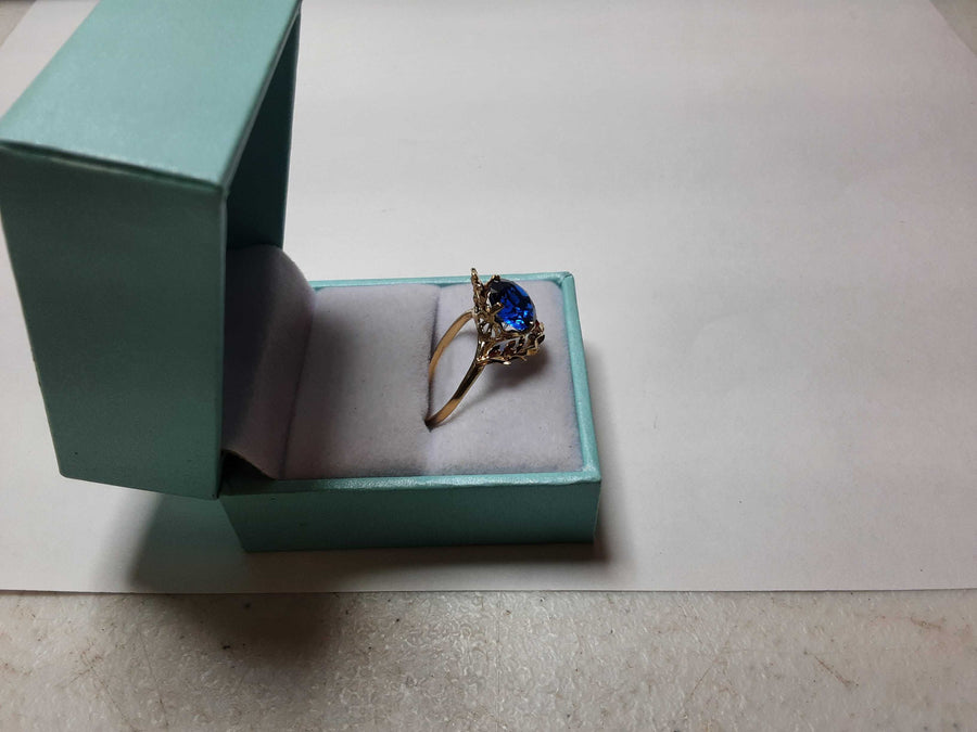 Women's Ring - Yellow Gold 14k (.585) 2.3 grams Size 7