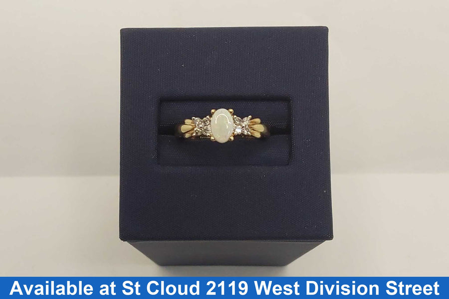 Women's Ring - Yellow Gold 10k (.417) 1.9 grams Size 7
