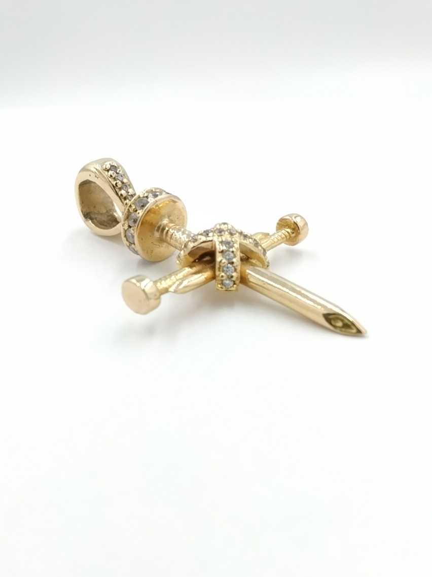 Religious Pendant - Yellow Gold 10k (.417) 5.2 grams