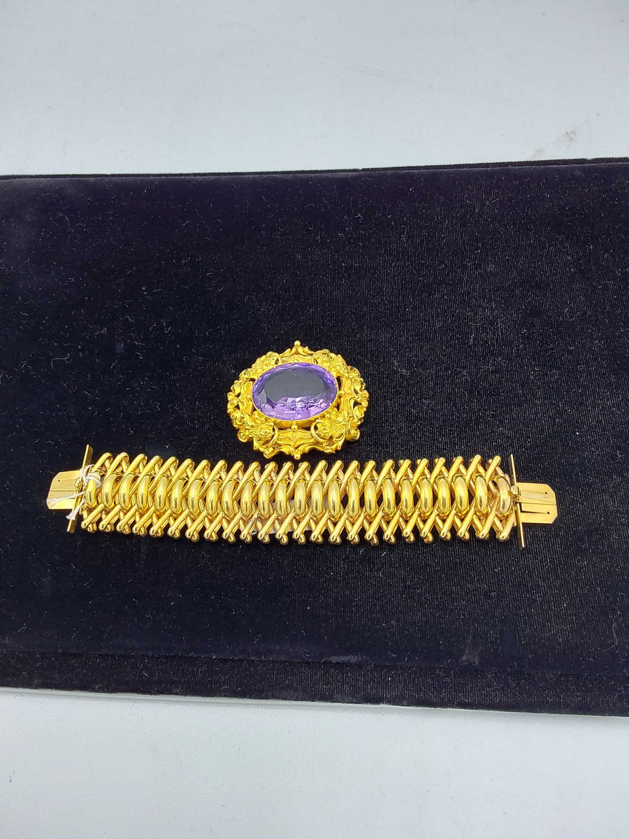 Bracelet - Yellow Gold 18k (.750) 52.2 grams 7 inch