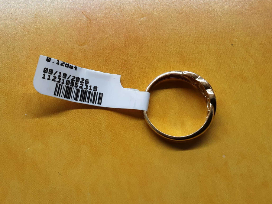 Women's Ring - Yellow Gold 14k (.585) 1.8 grams Size 6