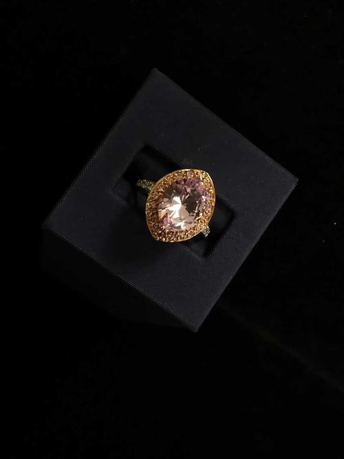Women's Ring - White Gold 14k (.585) 3.5 grams Size 6.5