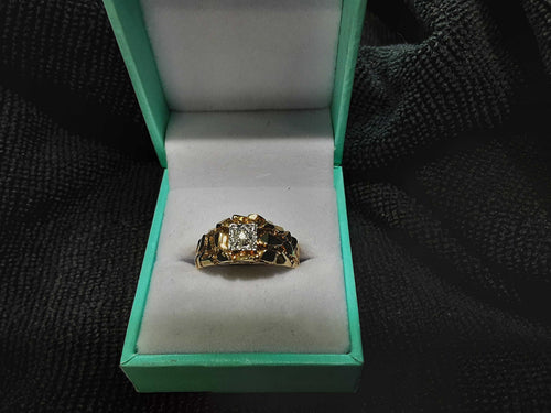 Men's Ring - Yellow Gold 10k (.417) 4.5 grams Size 10
