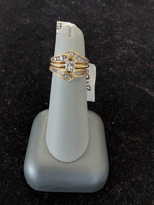 Ring - Wedding Set - Yellow Gold 14k (.585) 6.6 grams Size 5