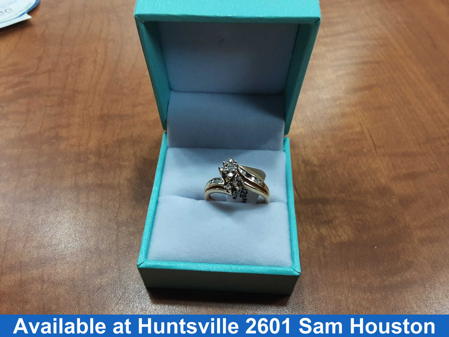 Women's Ring - Anniversary - Yellow Gold 14k (.585) 3.5 grams Size 8
