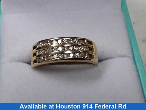 Ring - Wedding Band - Yellow Gold 14k (.585) 3.7 grams Size 7.5