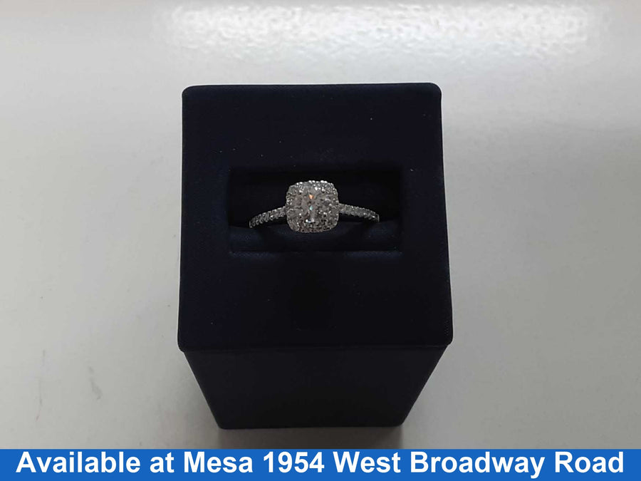 Women's Ring - White Gold 14k (.585) 2.8 grams Size 7.5