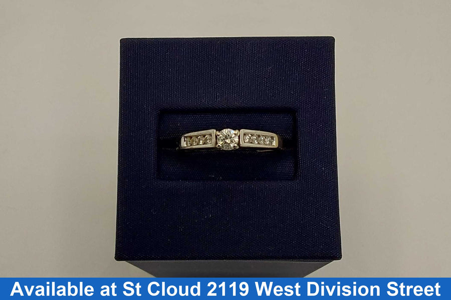 Ring - Wedding Set - White Gold 14k (.585) 3.44 grams Size 7.5